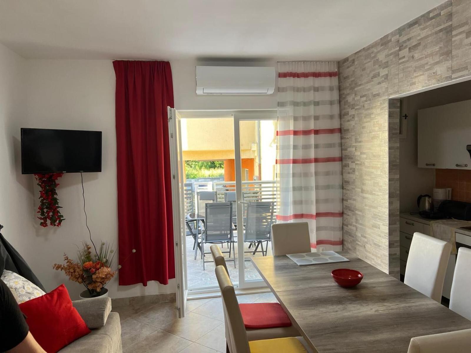 Kaštela Apartments Milica מראה חיצוני תמונה